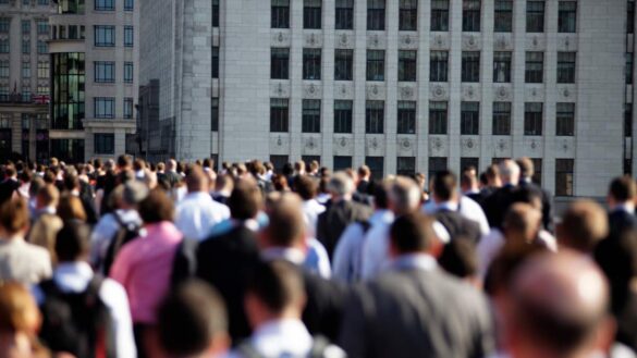 Workers flock to London offices