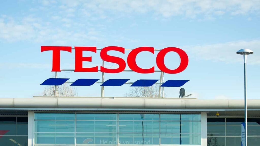 Tesco Stronger Start apprenticeships. Images shows a Tesco sign on supermarket