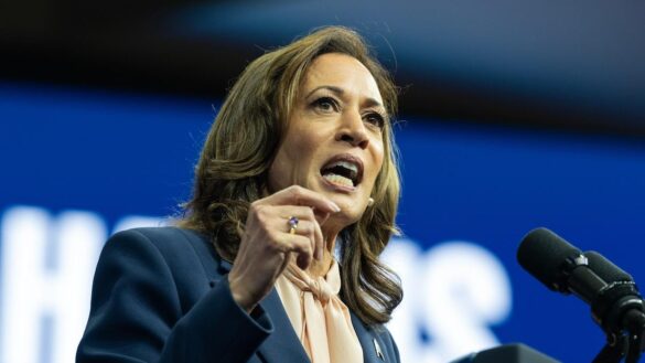 kamala harris women